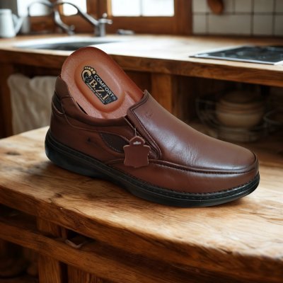 صباط ميدكال352 مصنوع من الجلد ومريح